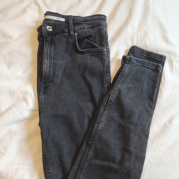 Size 8 jeans from zara - Picture 5 of 5